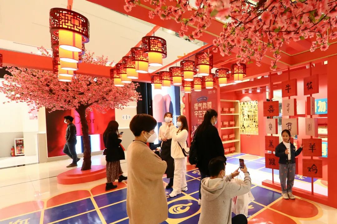 岭南天地“福气犇腾 字在天地”牛年新春主题展