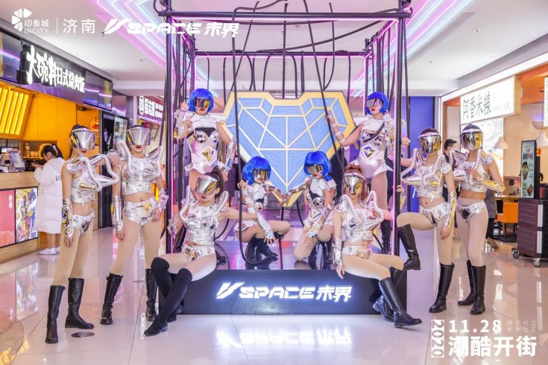济南印象城X池磊跨界艺术展