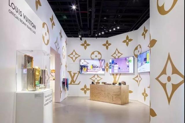 粉色风潮·Louis Vuitton 160周年大展