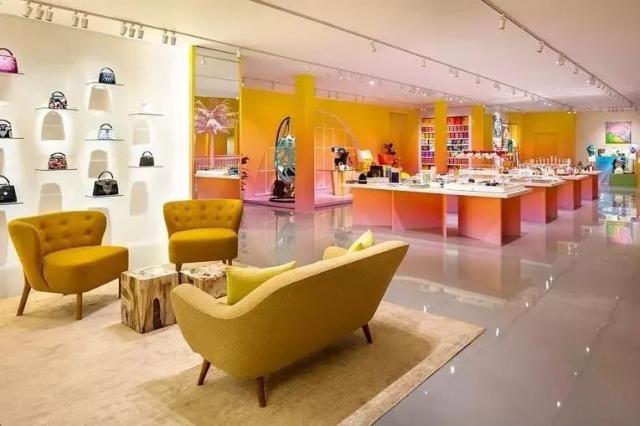 粉色风潮·Louis Vuitton 160周年大展