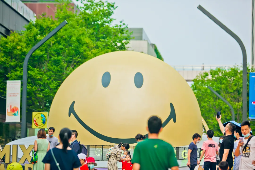 Smiling美陈，用微笑传递正能量