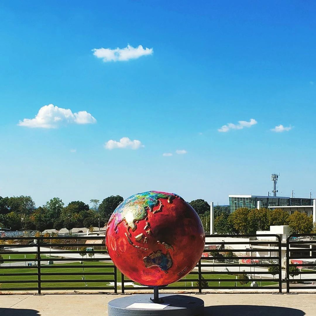 “Cool Globes”户外公共艺术展