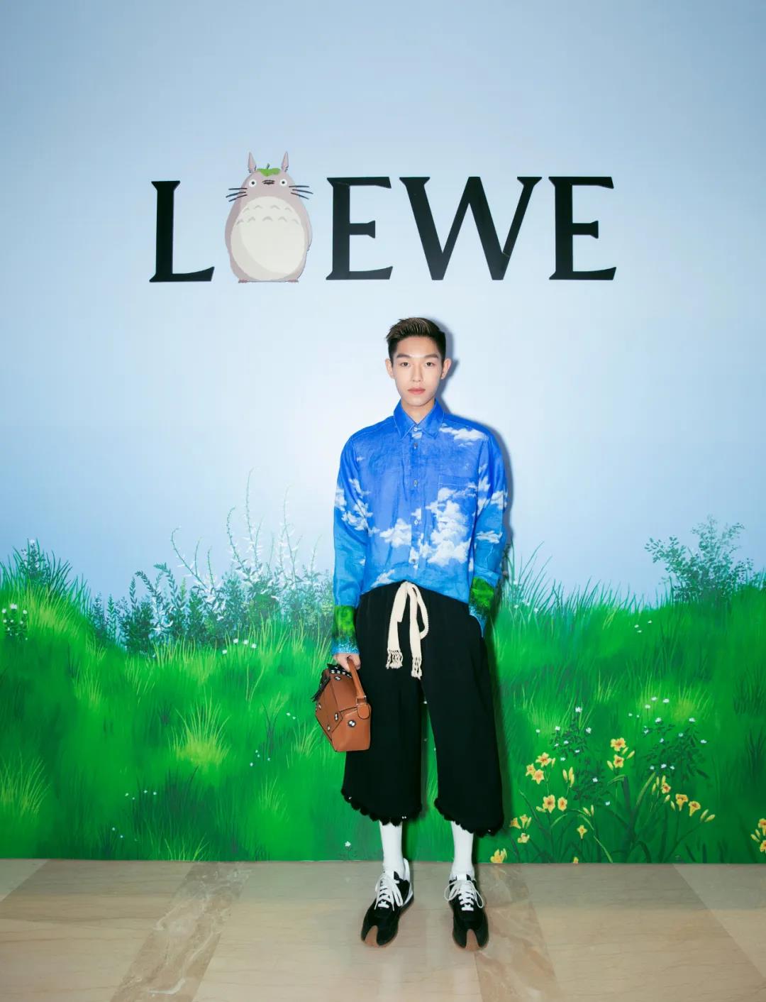 LOEWE×龙猫限时快闪暖心问世