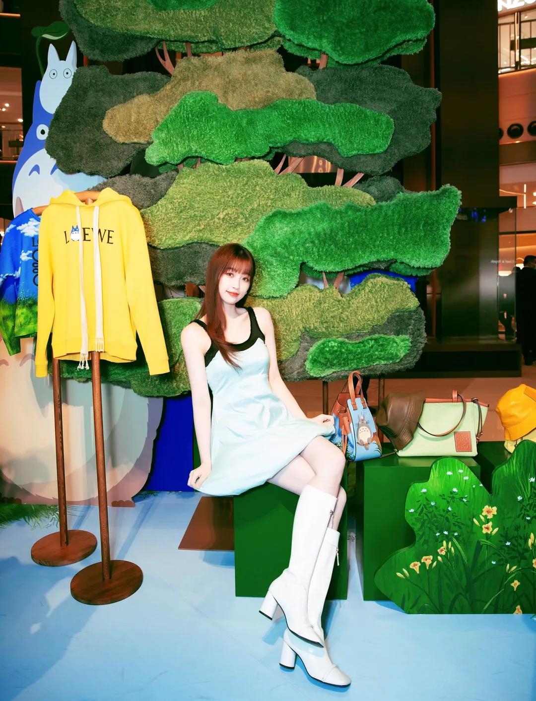 LOEWE×龙猫限时快闪暖心问世