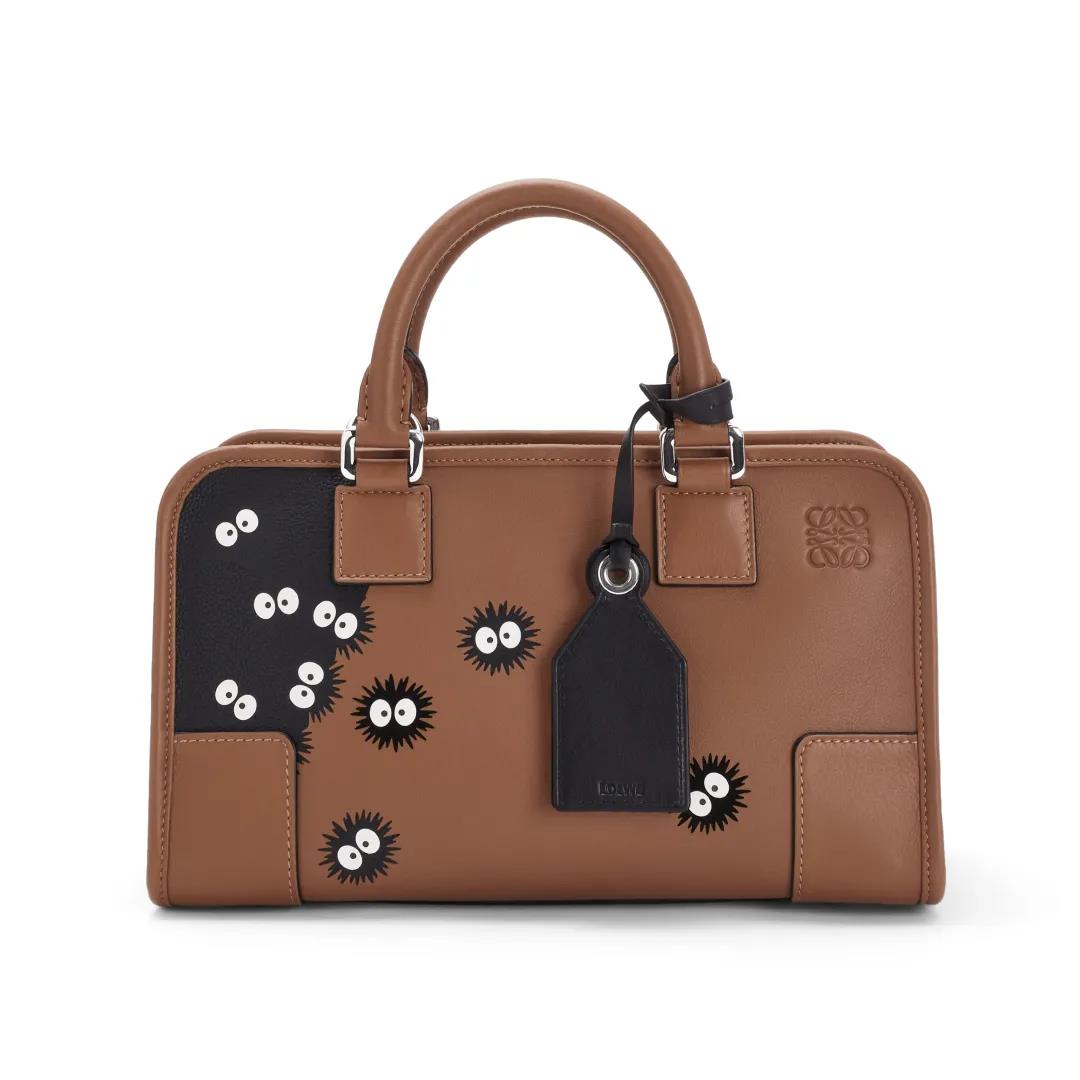 LOEWE×龙猫限时快闪暖心问世