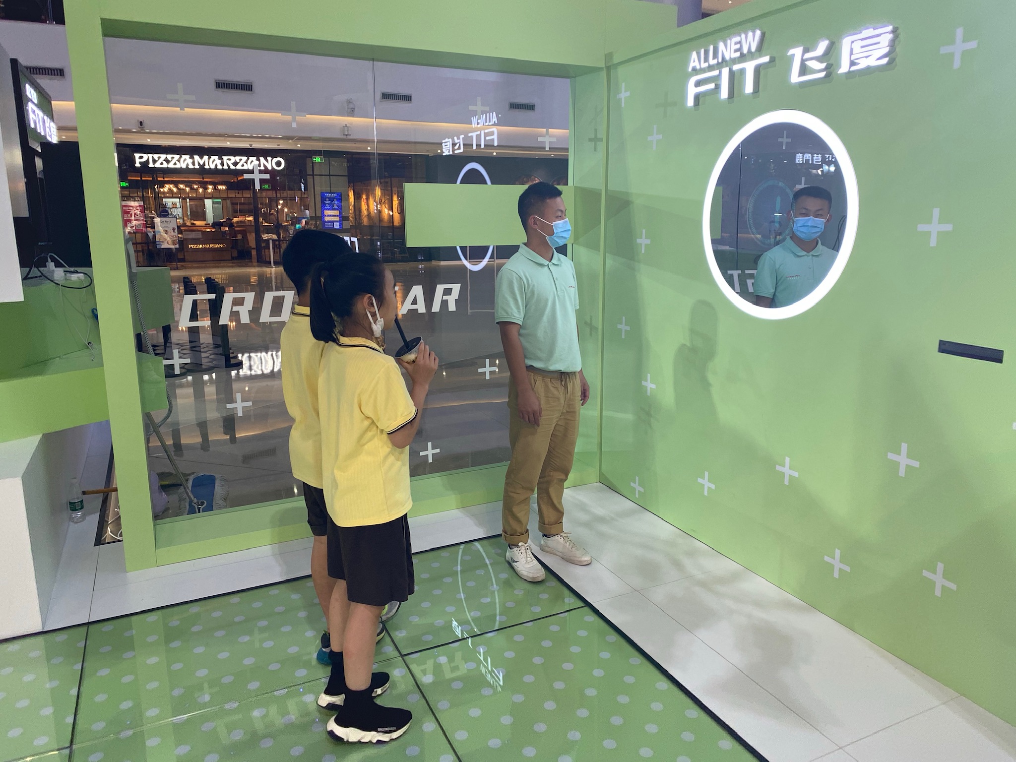 车展活动暖场互动设备，飞度新品巡展使用的暖场互动设备 