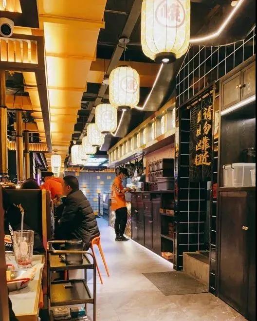 黄晓明开的烤肉店【烧江南】