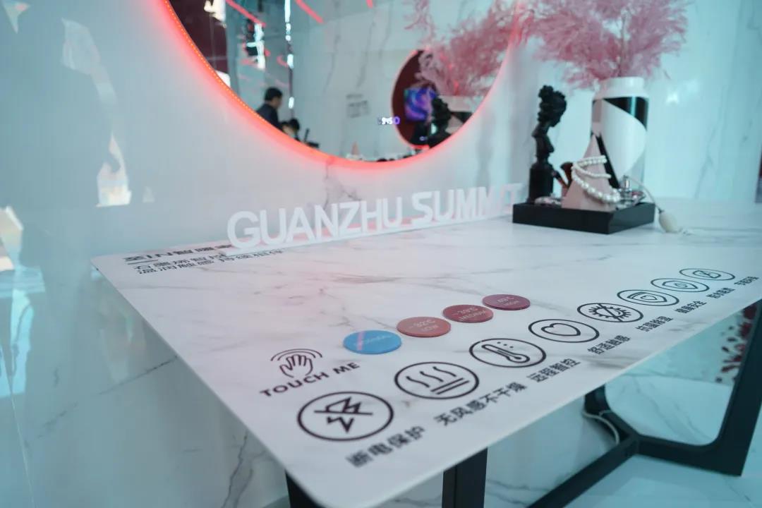 石墨烯至IN·智暖家 快闪店