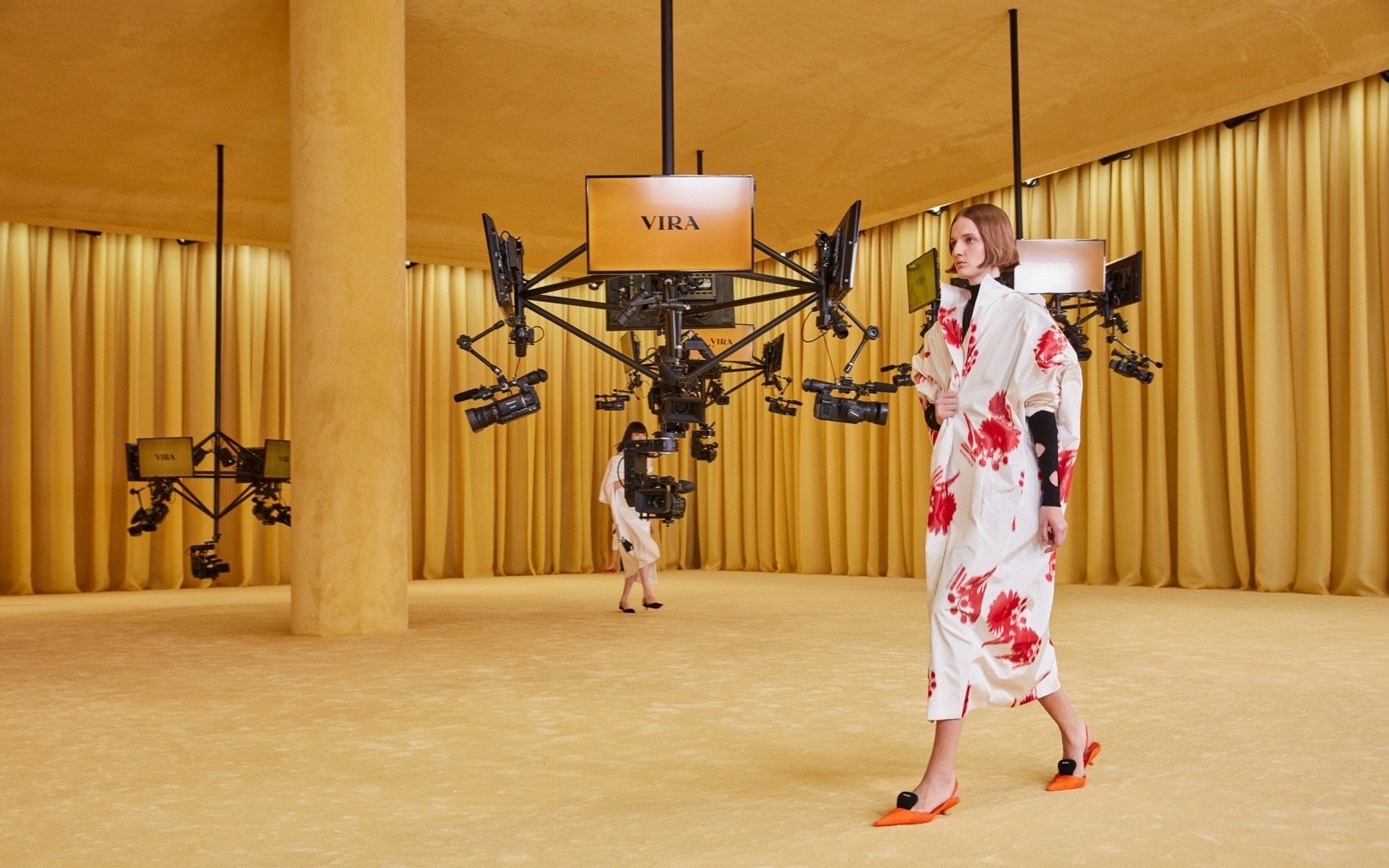Prada2021春夏女装时装秀
