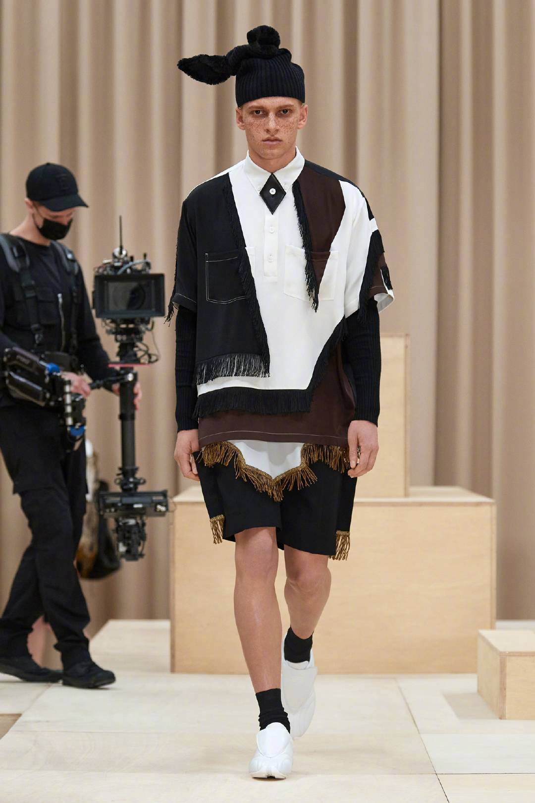 以焕新视角重塑经典 | BURBERRY 2021秋冬系列 