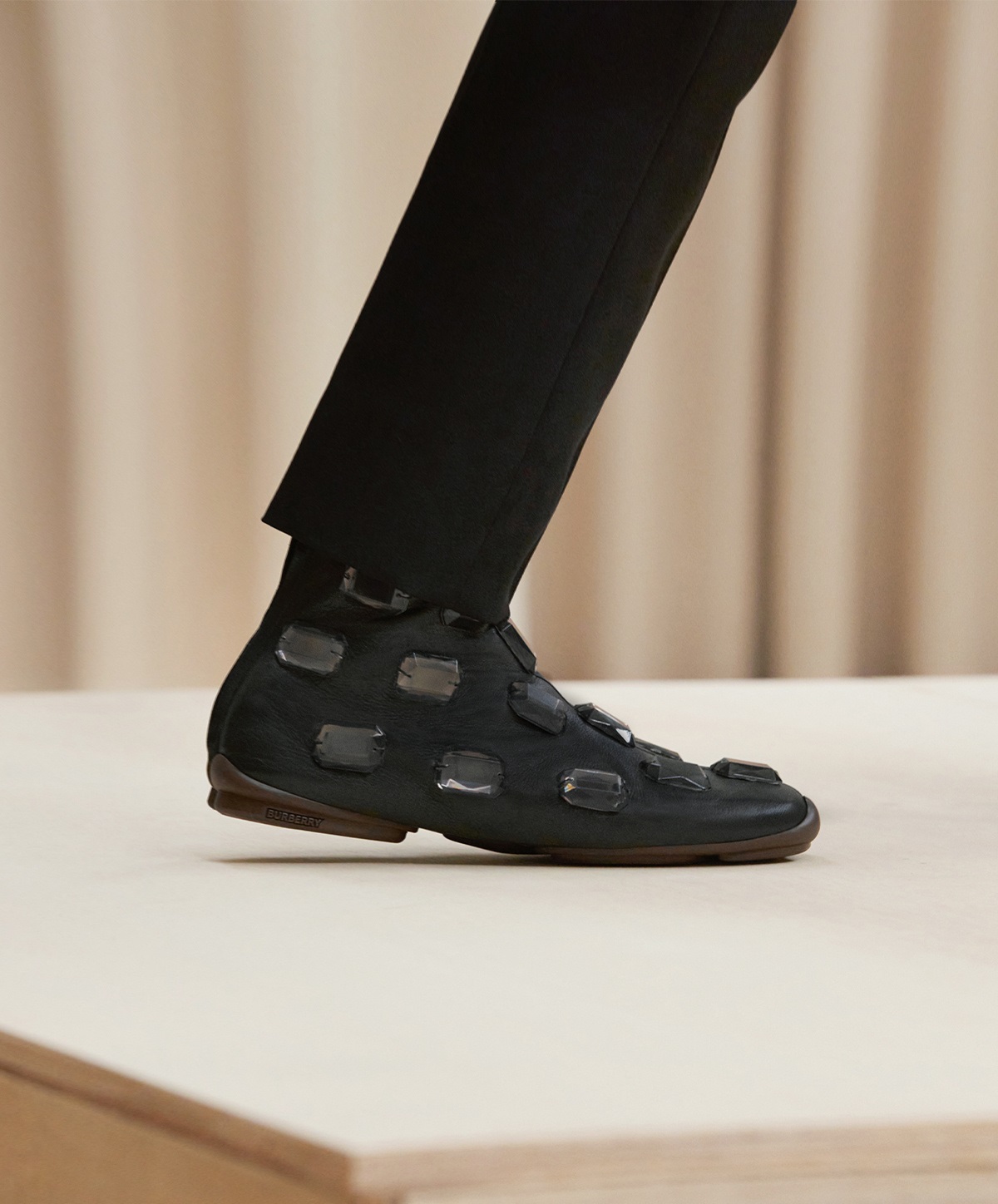 以焕新视角重塑经典 | BURBERRY 2021秋冬系列 