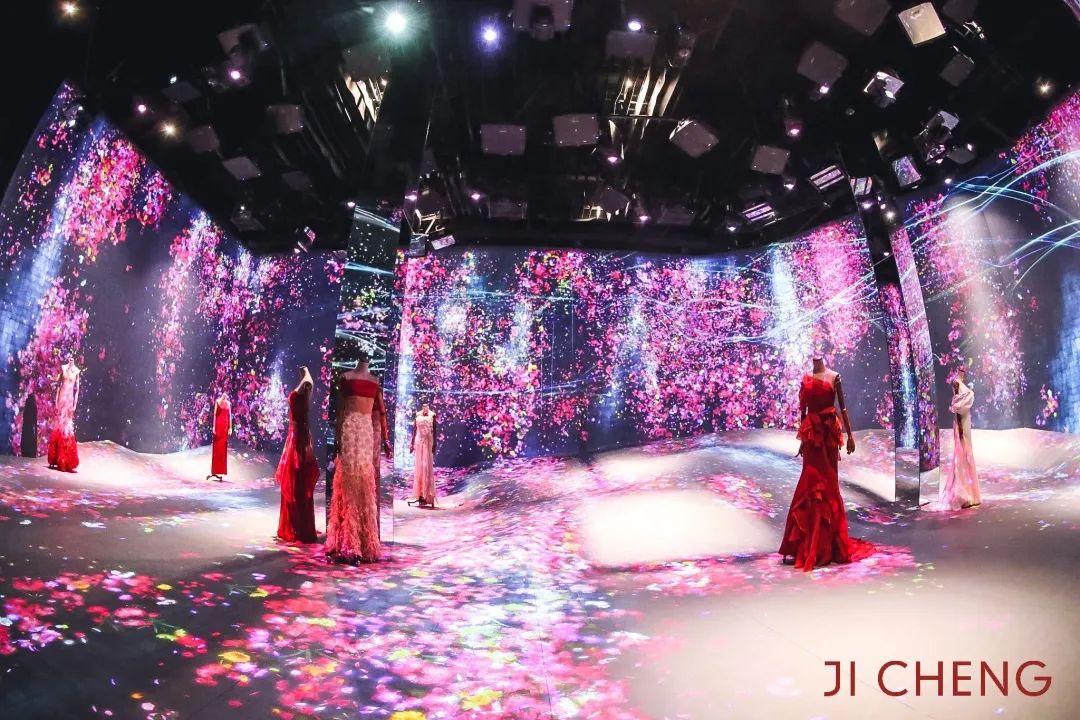 JI CHENG 2021SS“鲤花”系列发布大秀