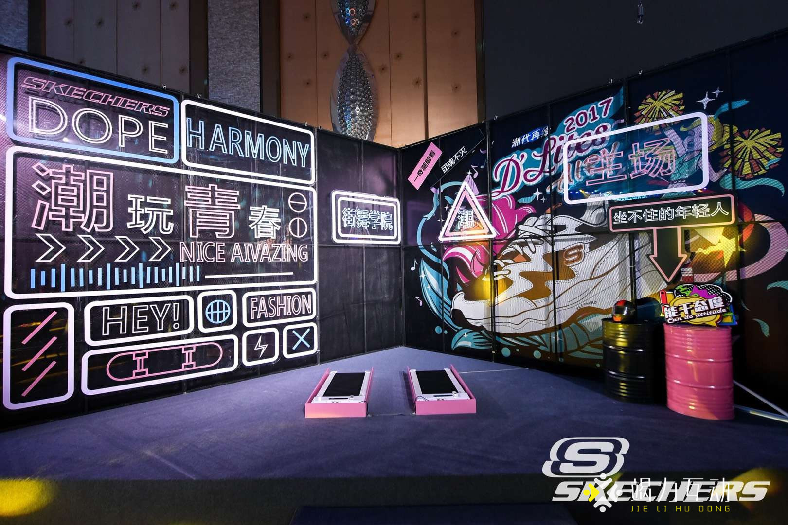 【180度子弹时间】SKECHERS斯凯奇D‘Lite 潮流