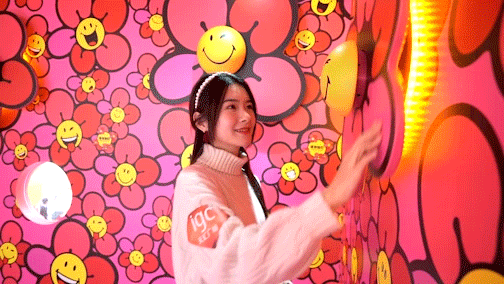 天汇广场igc“笑迎牛年”互动展