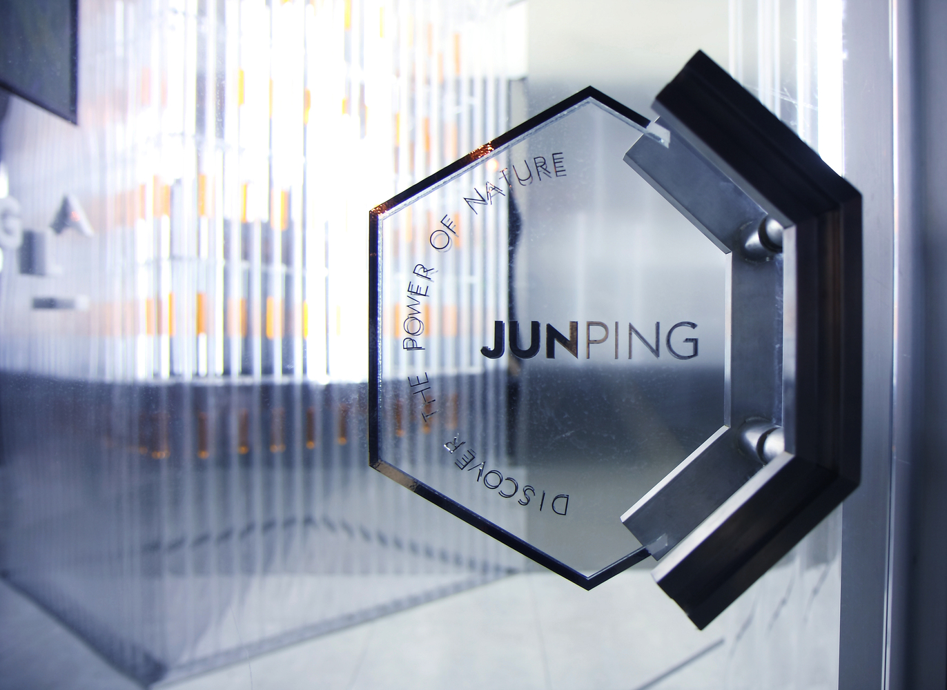 JUNPING LAB集装箱快闪店 / 拾集建筑