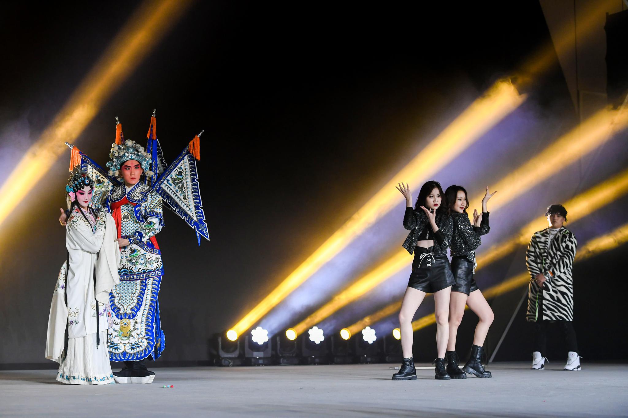 众星云集·新浪时尚2020风格大赏