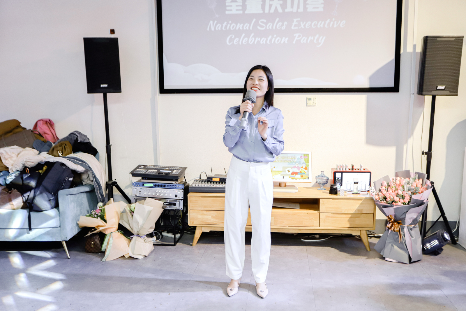 照片直播|多特瑞济南全董庆功会