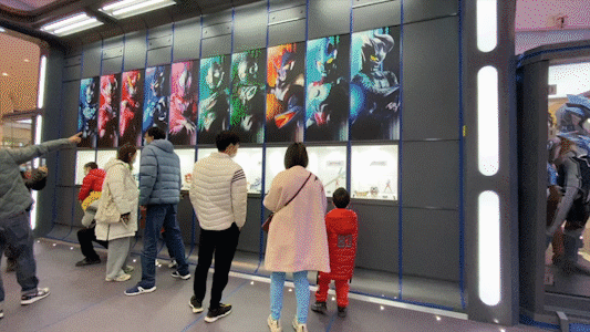 龙湖虹桥天街·英雄“魂”展
