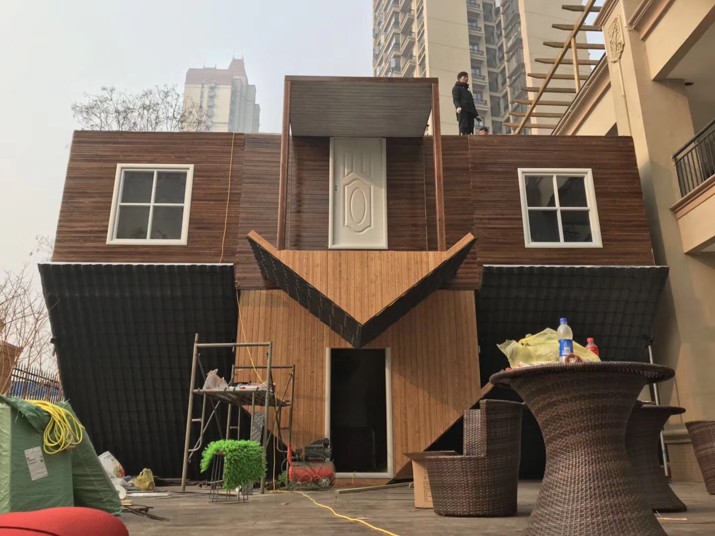 神奇错觉艺术倒立屋、翻转倒立屋出租租赁！