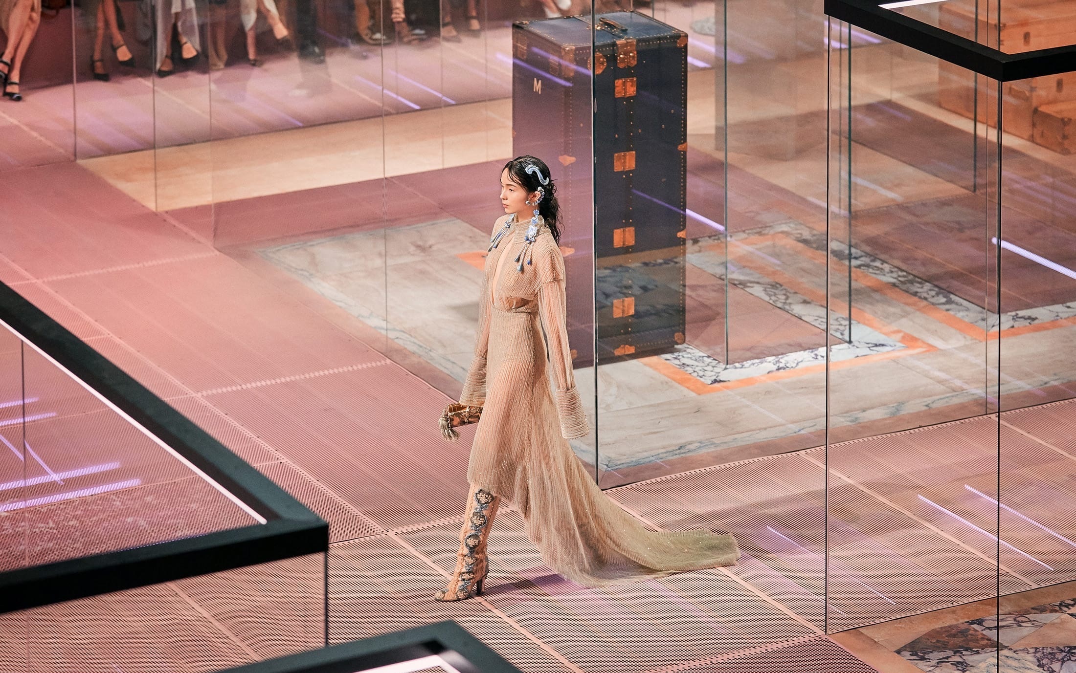 FENDI | 上海FENDI 2021春夏高级定制时装秀