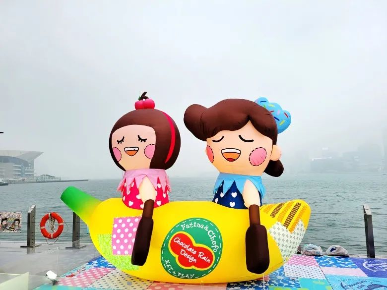 维多利亚港插画长廊