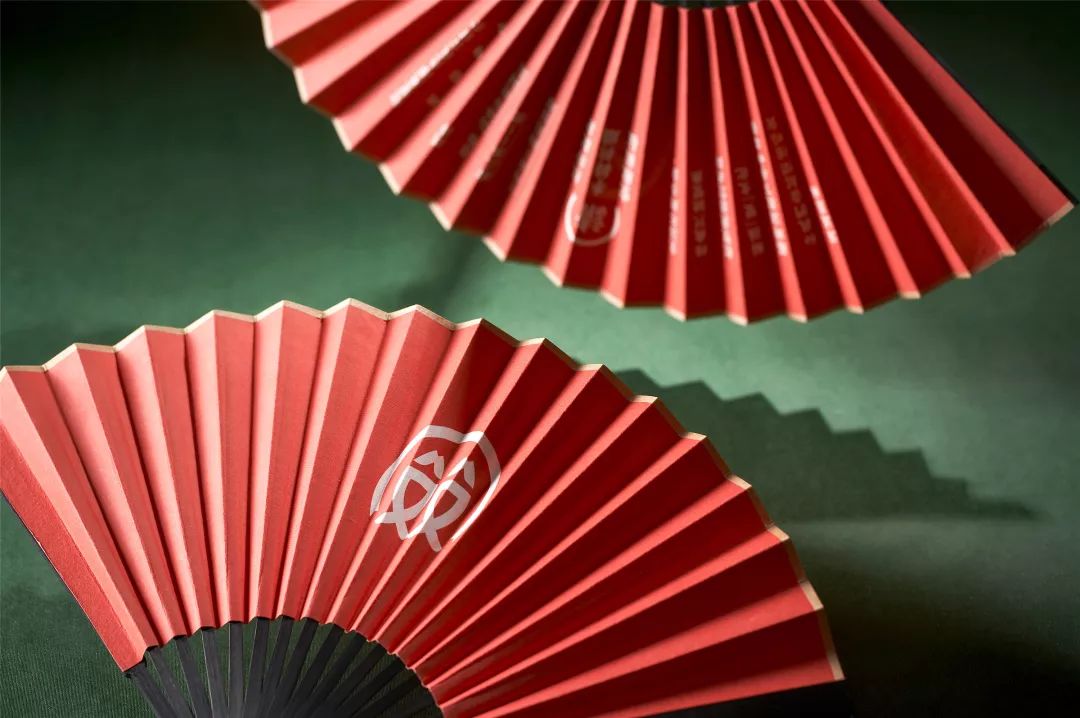 红双鱼 | 酸菜鱼主题品牌视觉形象设计