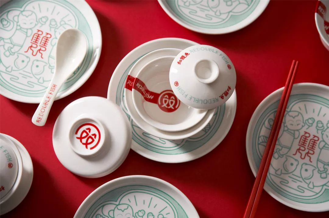 红双鱼 | 酸菜鱼主题品牌视觉形象设计