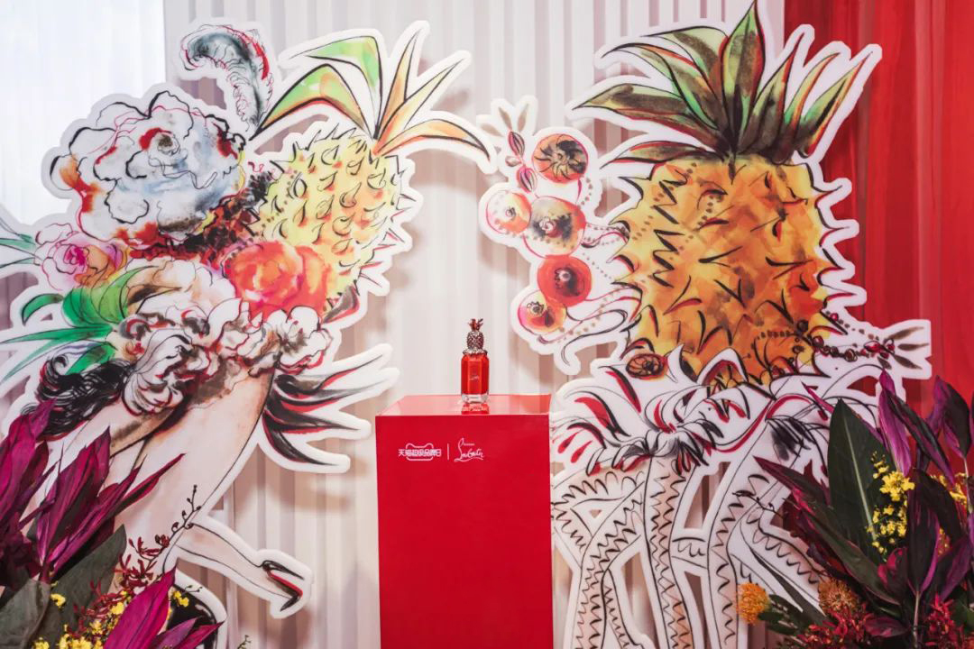 2021 Christian Louboutin 梦幻寻香展