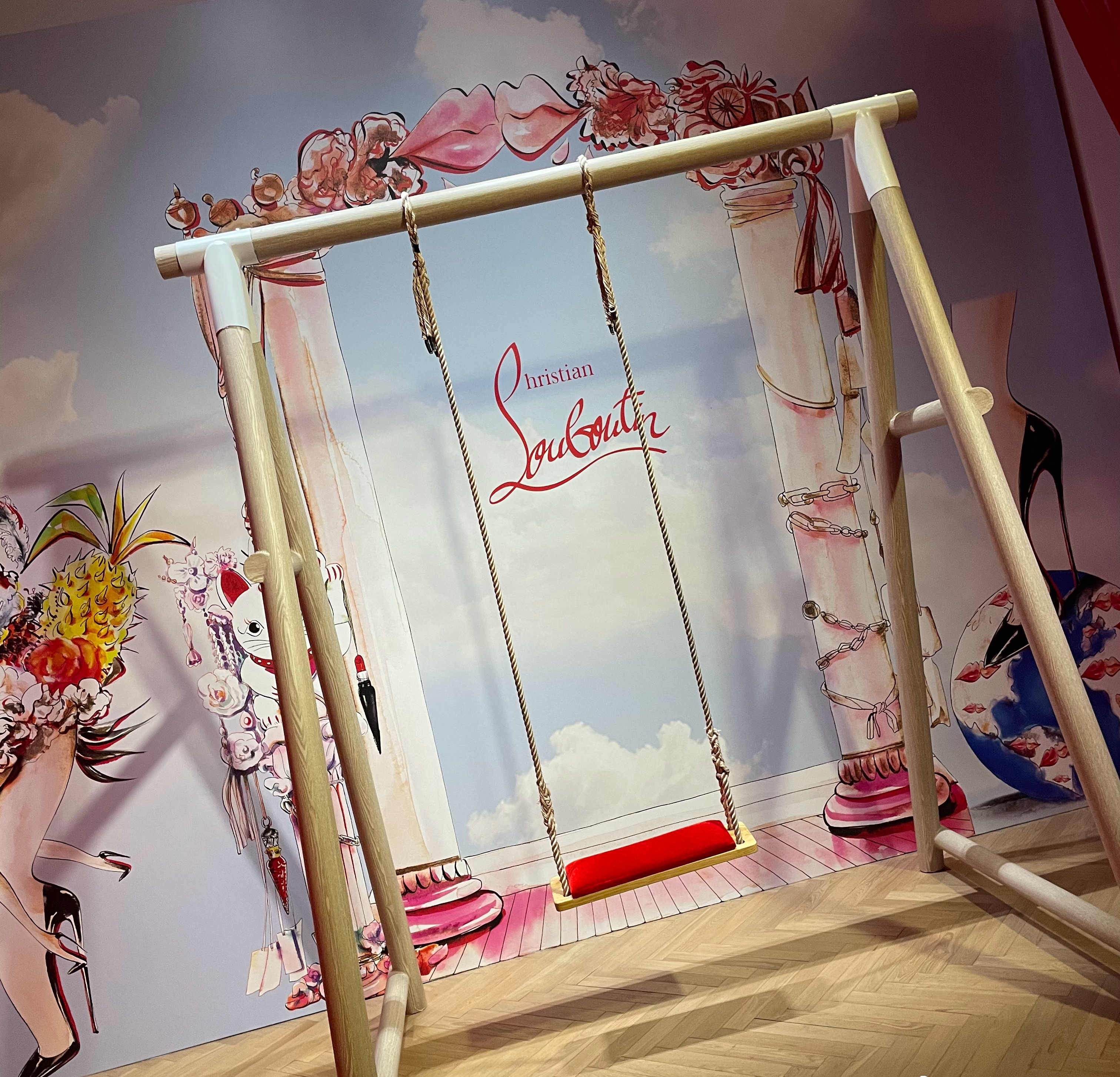 2021 Christian Louboutin 梦幻寻香展
