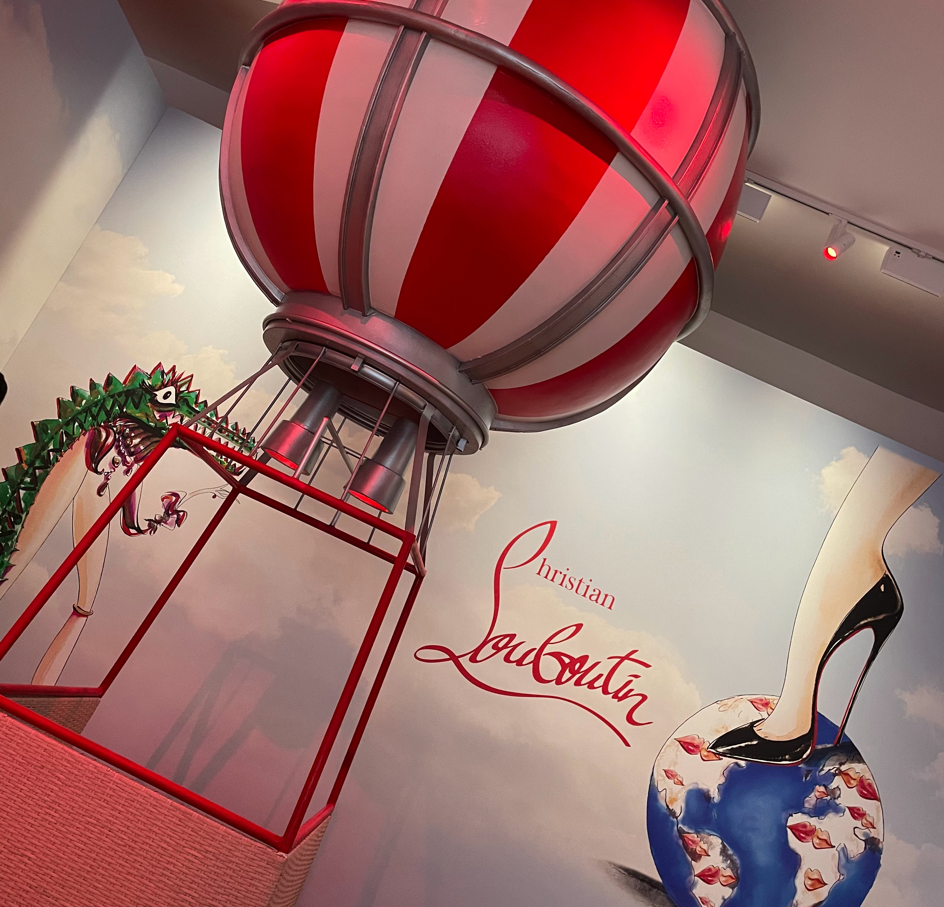 2021 Christian Louboutin 梦幻寻香展