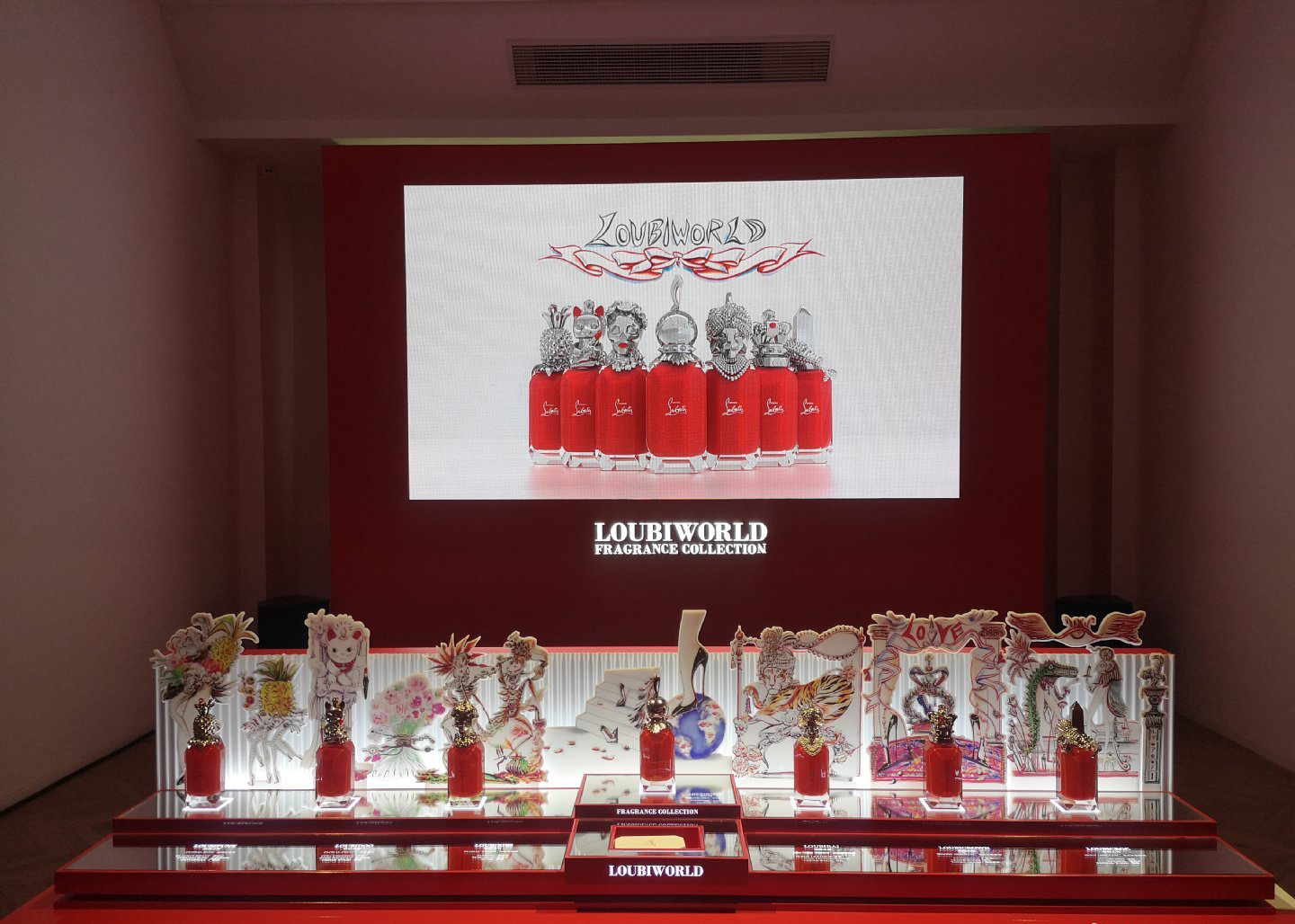 2021 Christian Louboutin 梦幻寻香展