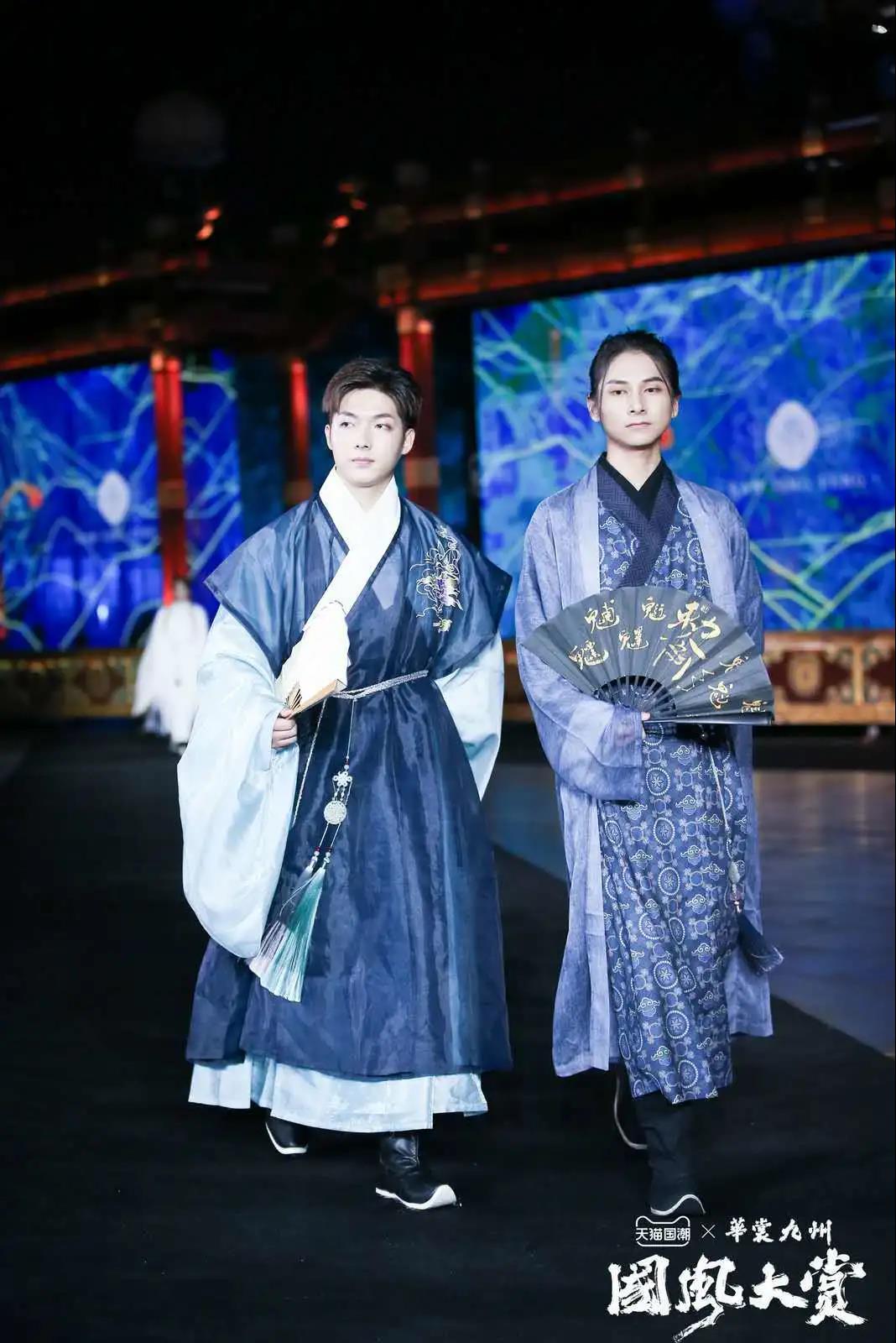华服之秀 ,今年最in国风大秀，分分钟让你上头！