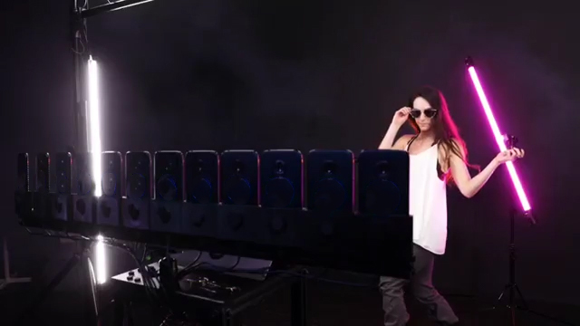 科技互动手机版180-360度环绕拍摄子弹时间特效