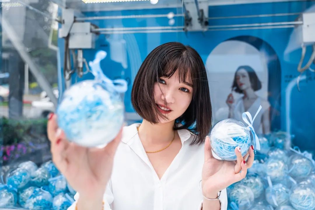 网红打卡点·简爱快闪店 