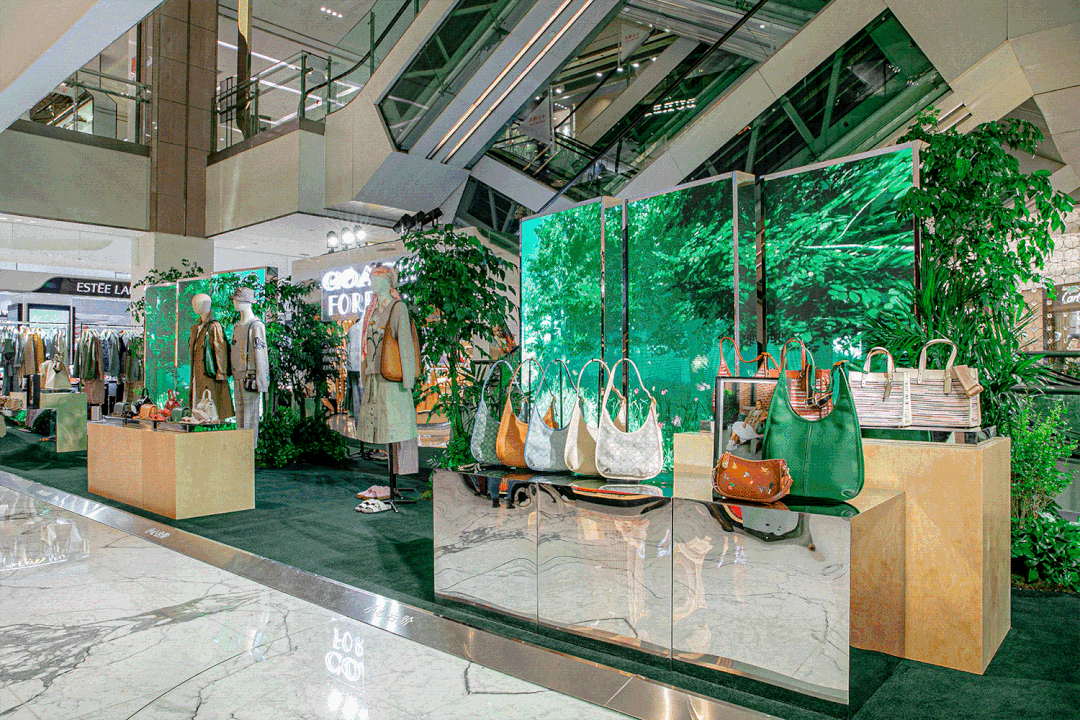 Coach Forever限时概念店