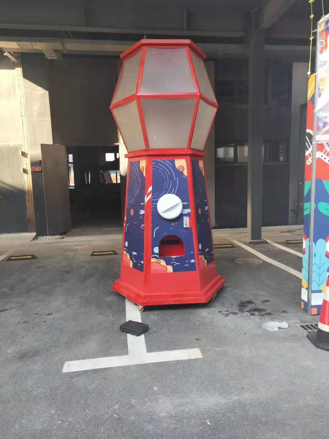 扭蛋机 大型扭蛋机 超级扭蛋机 网红扭蛋机 巨型扭蛋机 