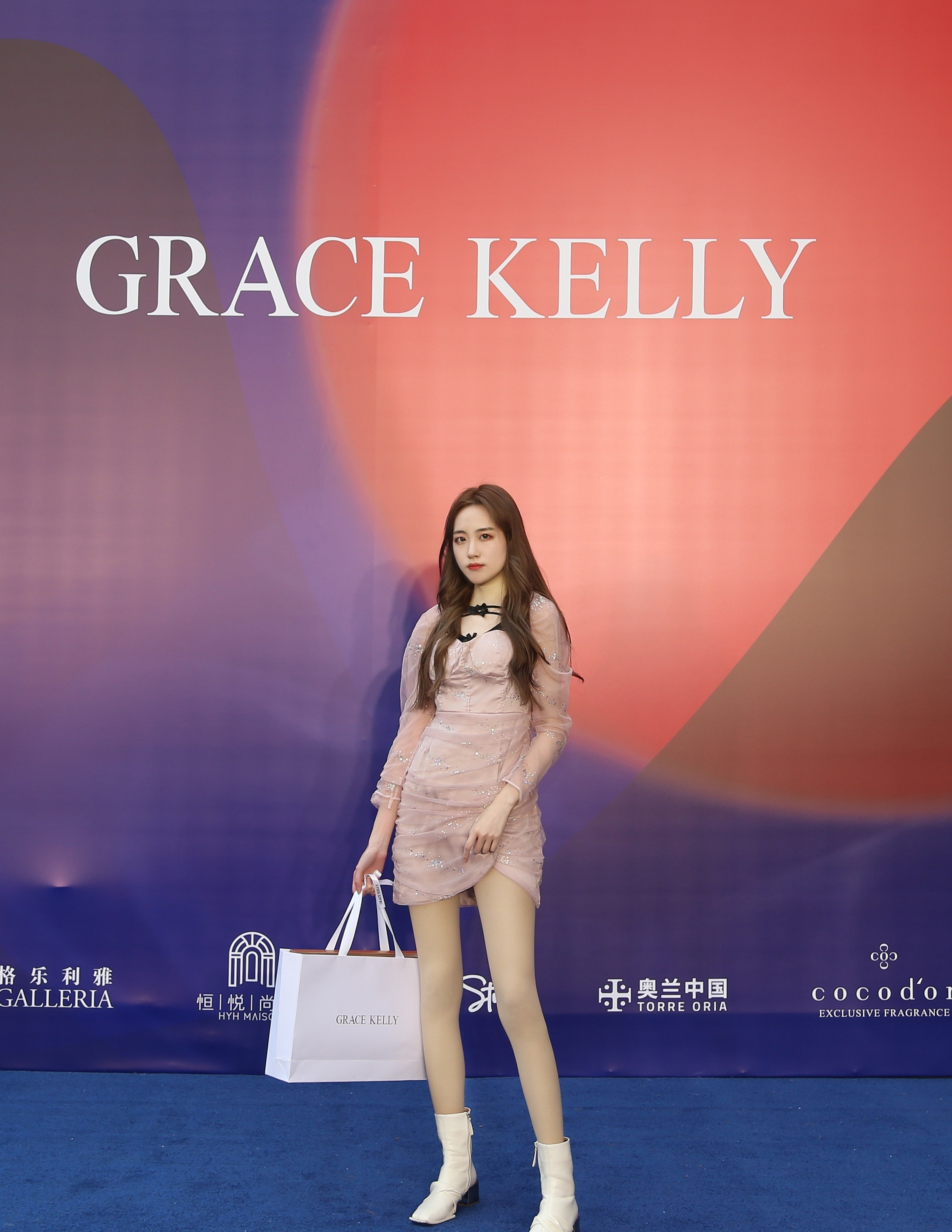 GRACE KELLY x 卜柯文 2021秋冬系列发布会