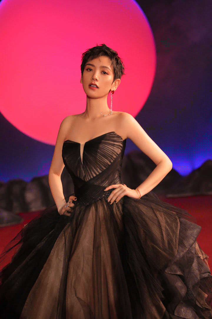 GRACE KELLY x 卜柯文 2021秋冬系列发布会
