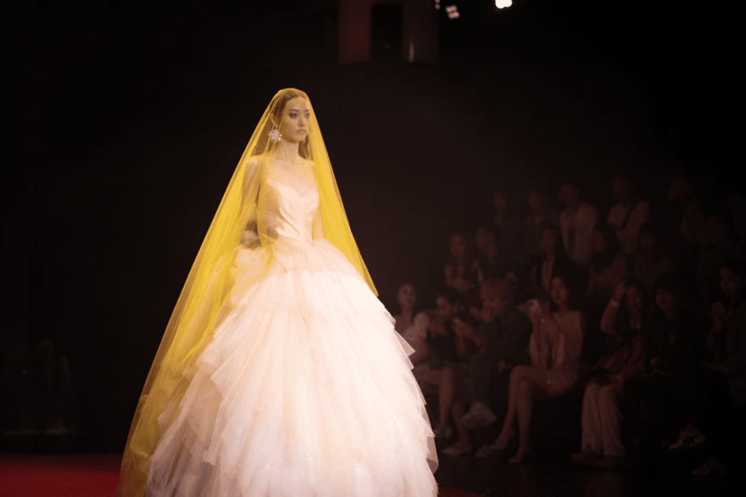GRACE KELLY x 卜柯文 2021秋冬系列发布会