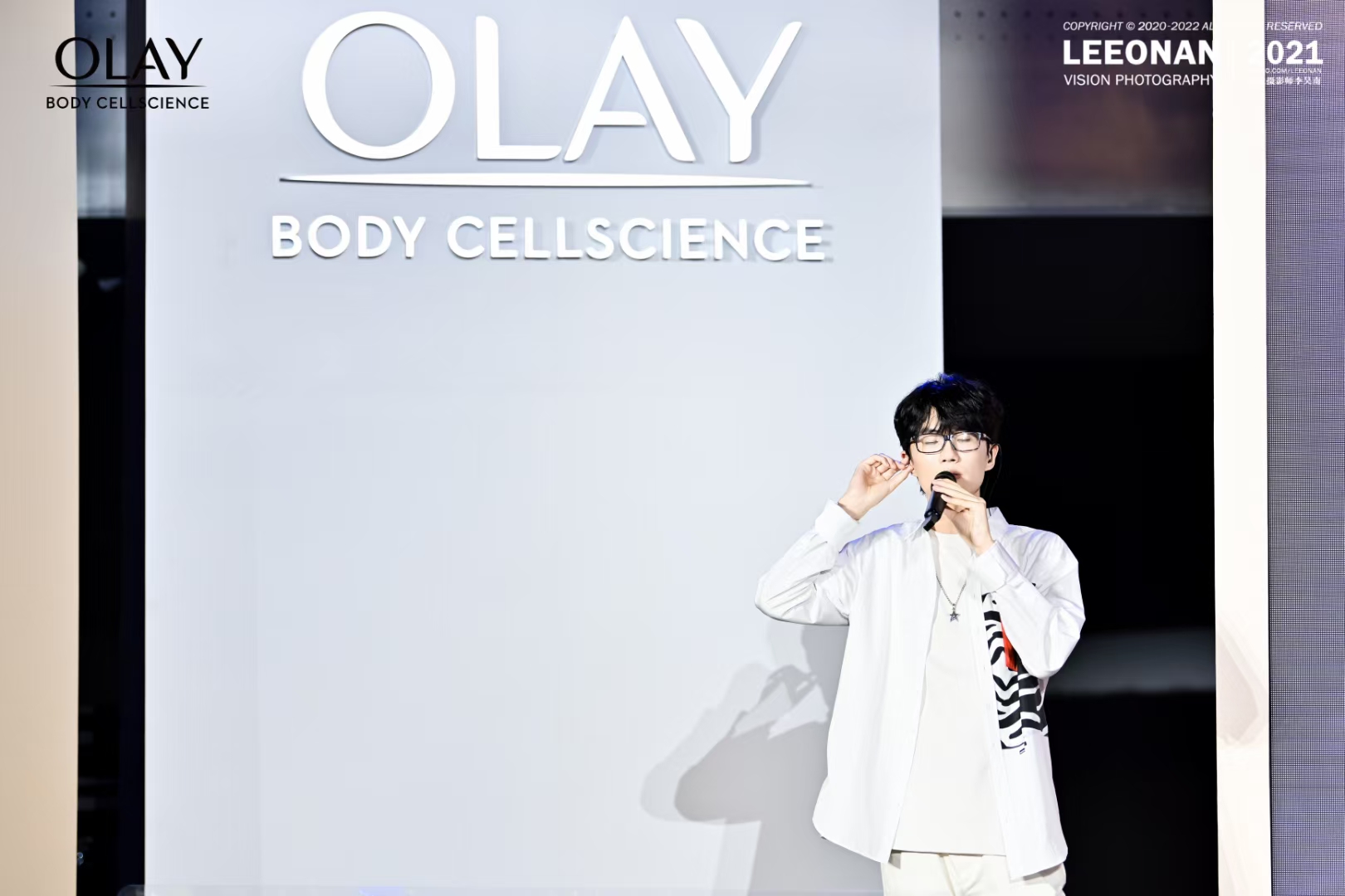 许嵩OLAY高光音乐会