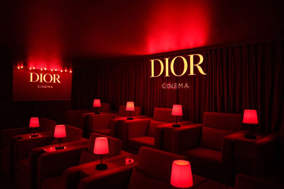DIOR迪奥·烈艳蓝金星光派对