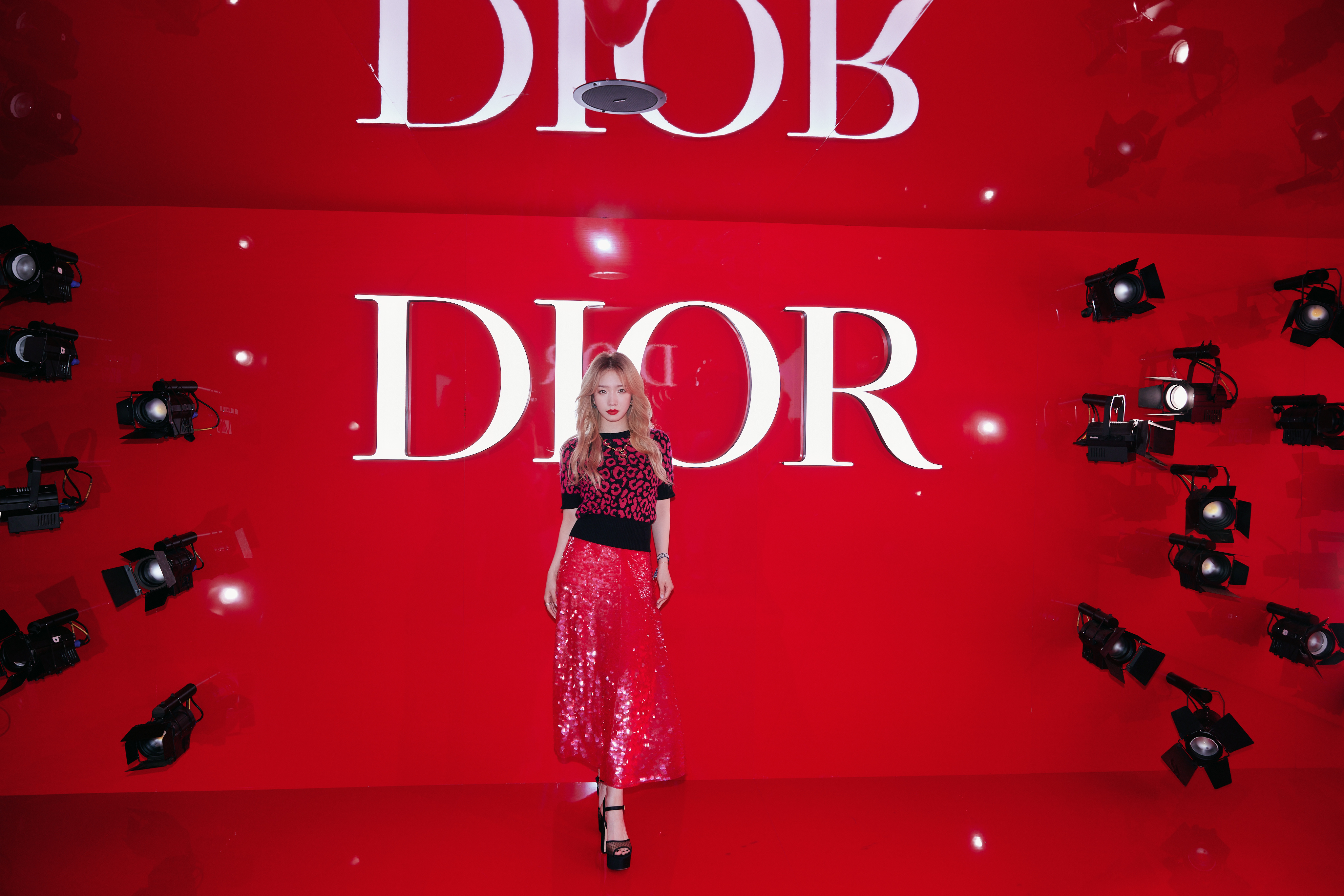 DIOR迪奥·烈艳蓝金星光派对