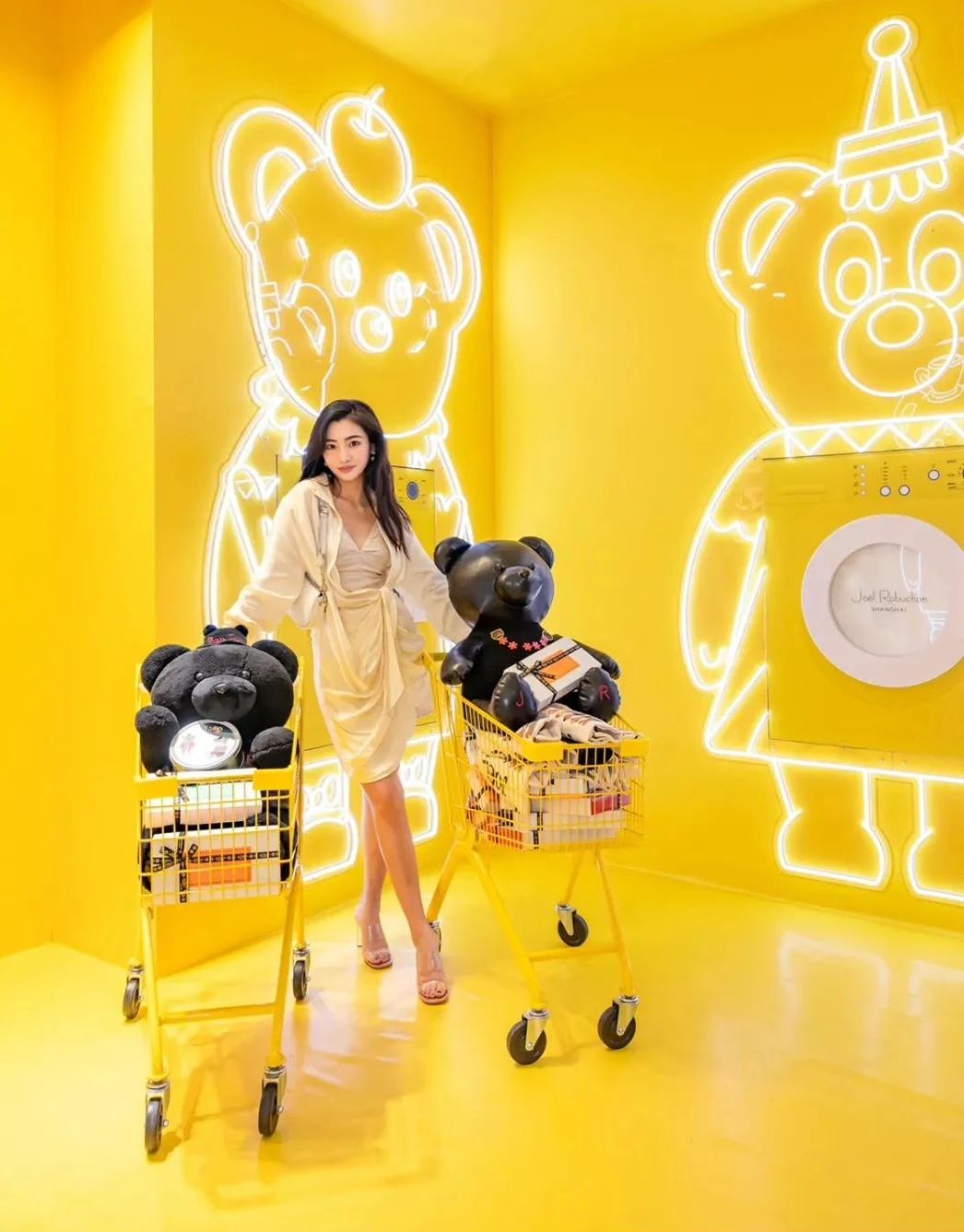 乔尔·卢布松“来自星星的卢布熊”超级快闪店