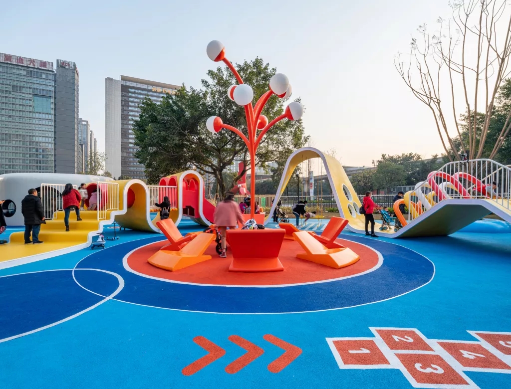 金马仙踪 / 佰筑建筑