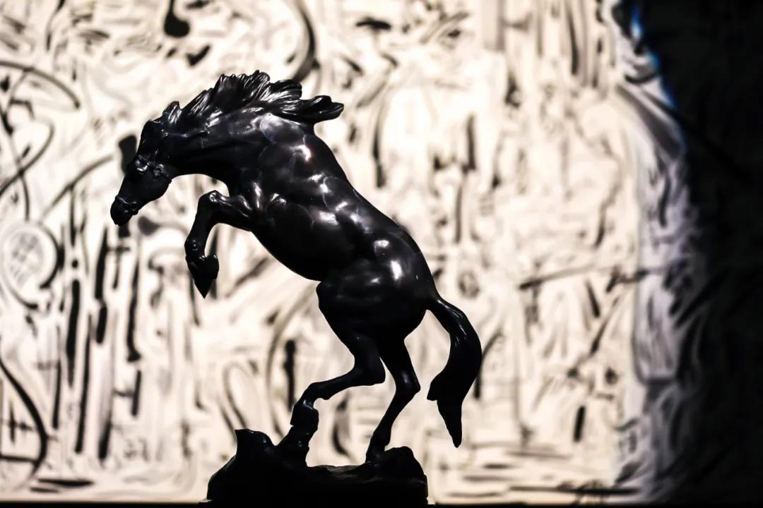 2021“龍馬躍影” SIMON MA马兴文艺术作品巡回展