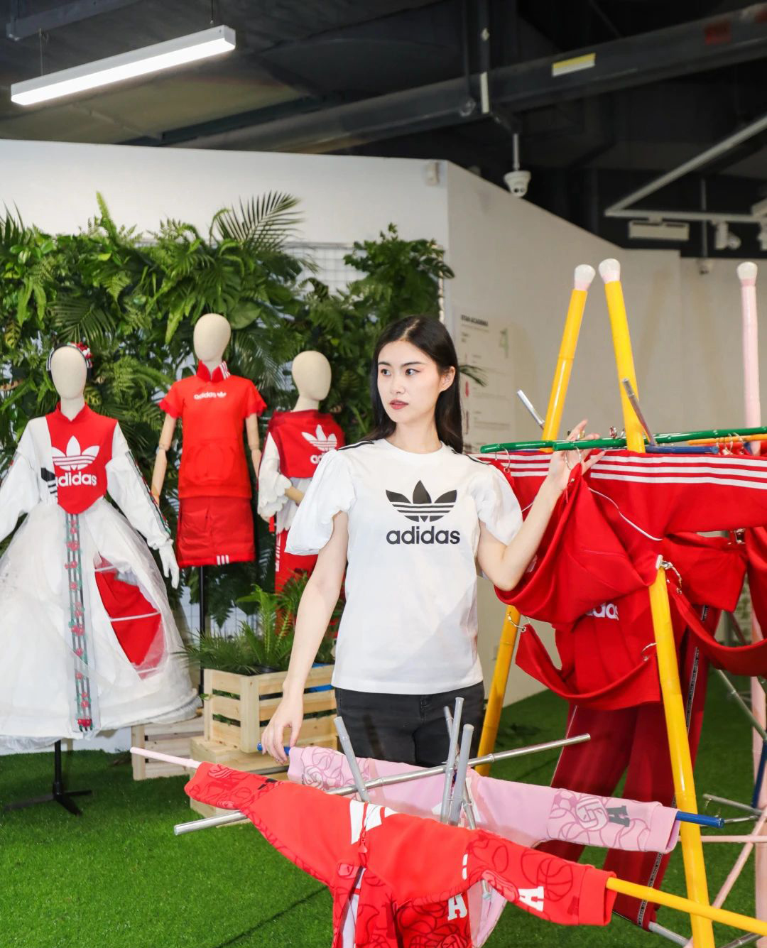 adidas 环保市集 SUSTAN MARKET