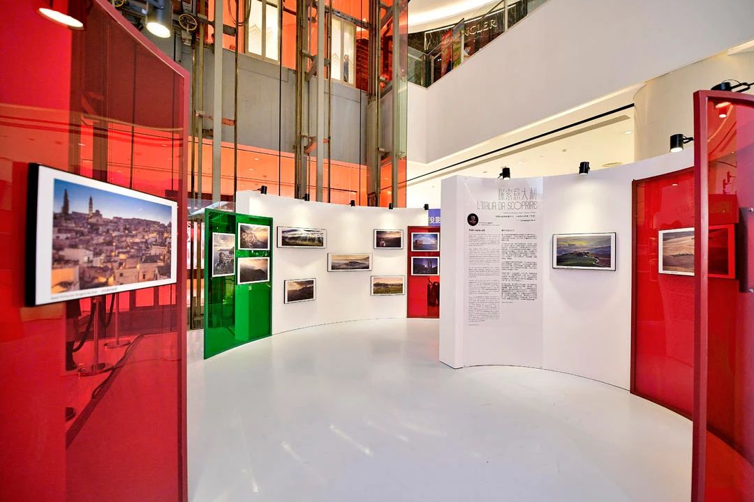 重庆时代广场「探索意大利」主题摄影展