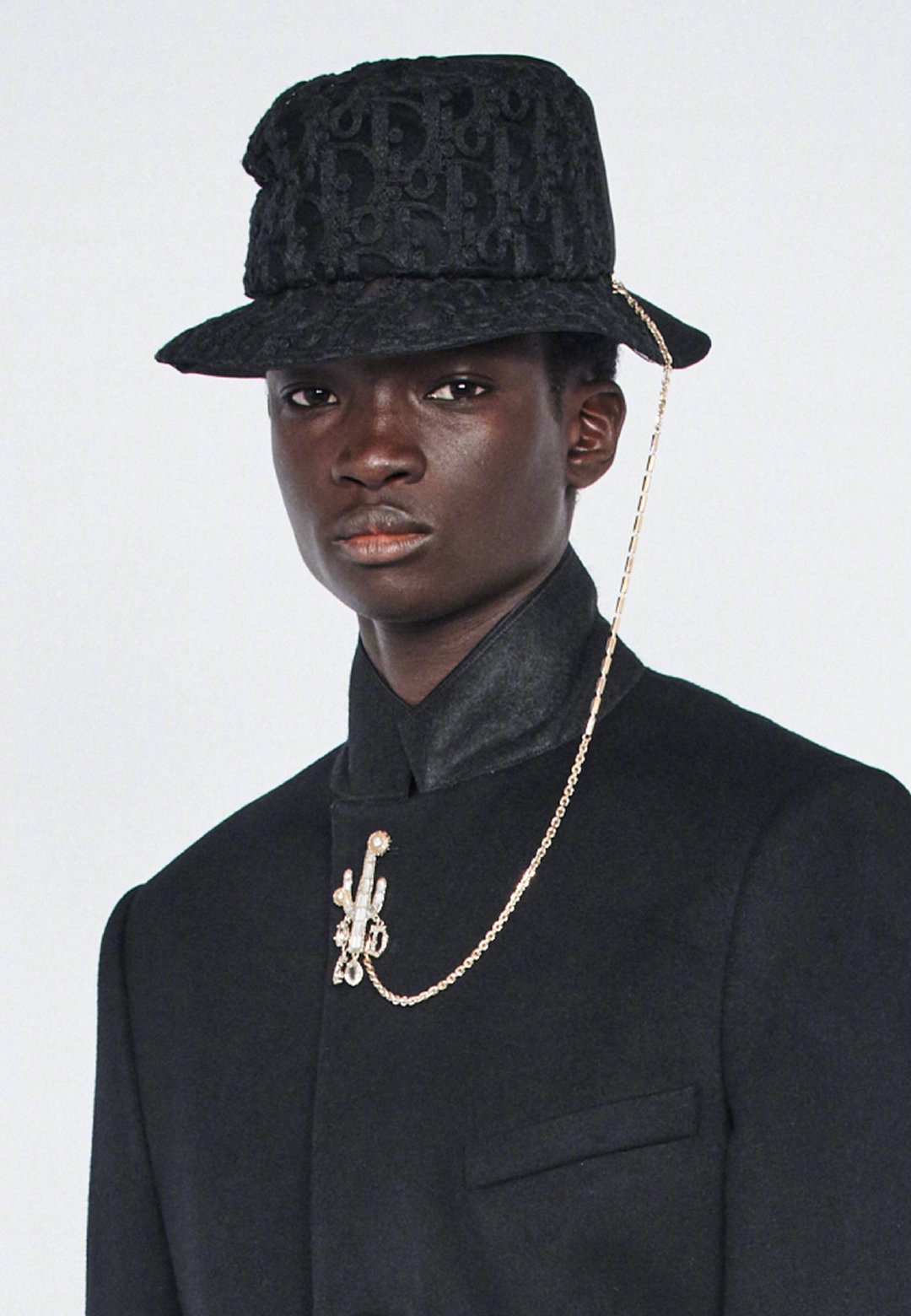 DIOR | 迪奥二零二二夏季男装秀
