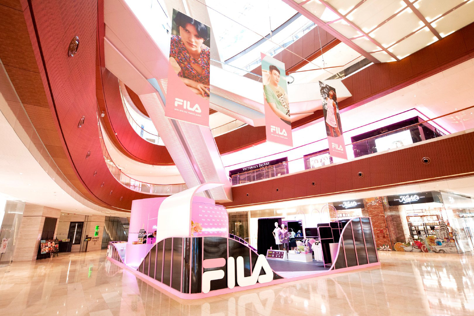 FILA 初夏“网”红咖啡馆