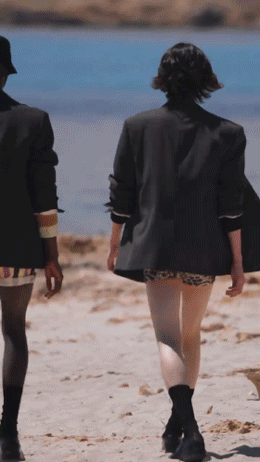 PRADA 2022春夏男装时装秀